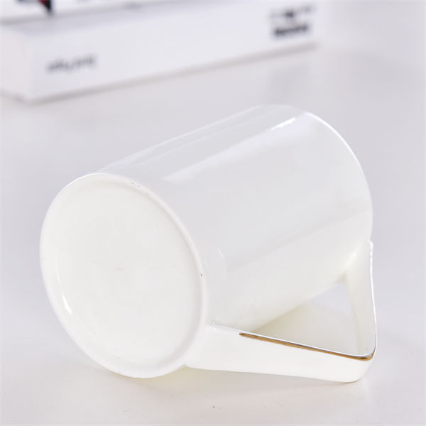 Bone China Corner Handle Cup