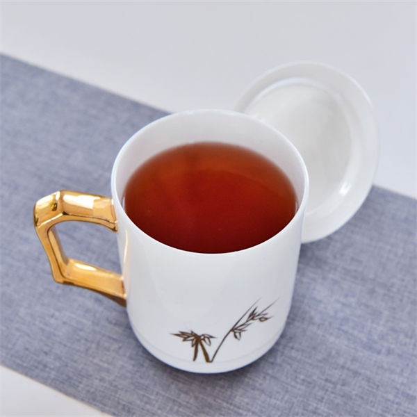 Bone China Covered Cup