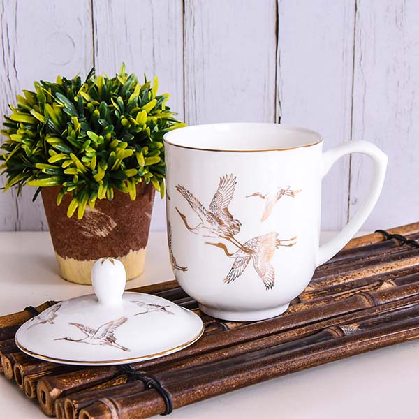 Crane Bone China Covered Cup