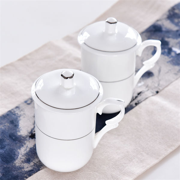 Korean Style Bone China Covered Cup
