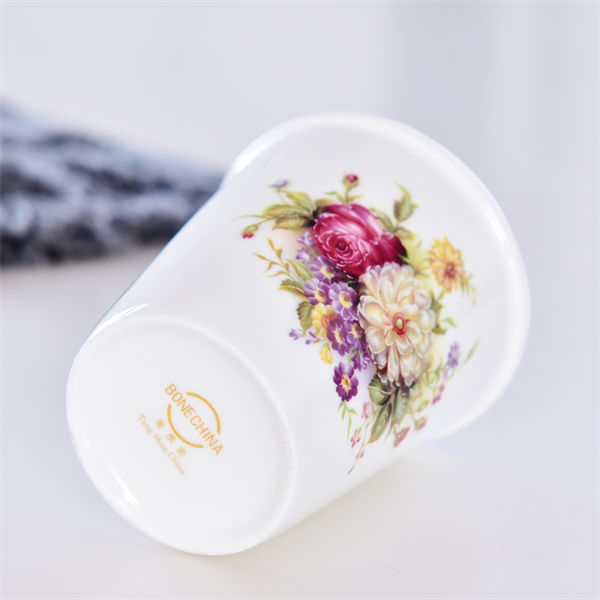 Small Enviromental Bone China Cup