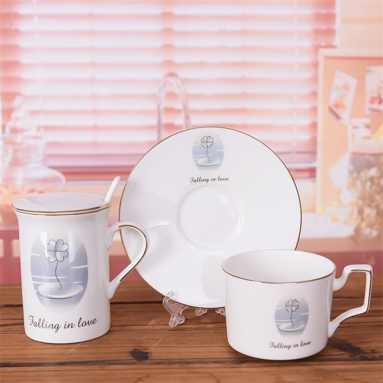 Water Droplet Bone China Cup Set