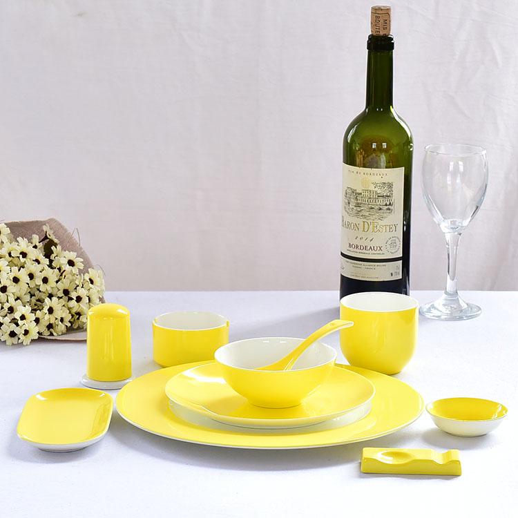 Color Glazed Bone China Hotel Table Setting