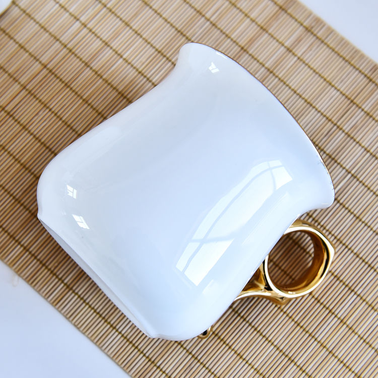 Golden Handle Bone China Tea Strainer Covered Cup