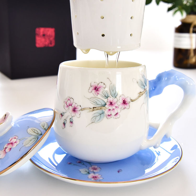 Hand-drawing Bone China Tea Strainer Covered Cup 1