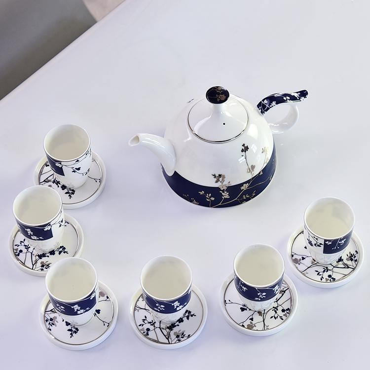 The Moon Hazy Bone China Present Tea Set