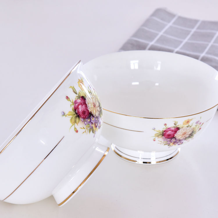 4.5 Inch Bone China Tall Stem Bowl 1