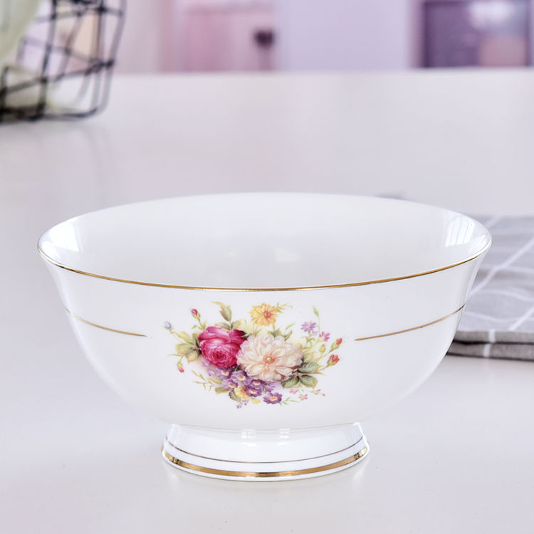 4.5 Inch Bone China Tall Stem Bowl 1