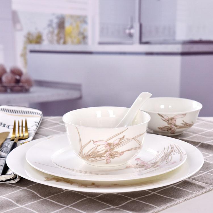 50-piece Spider Plant Porcelain Dinnerware