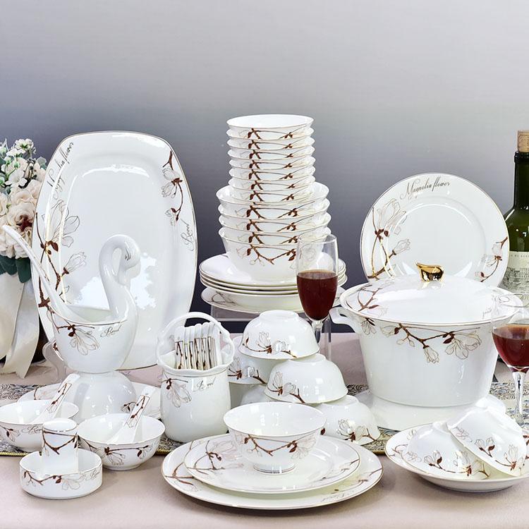 52-piece Magnolia Porcelain Dinnerware
