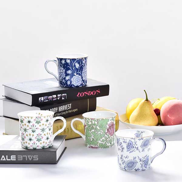 Blue and White Elegance Inverted Mouth Porcelain Cup
