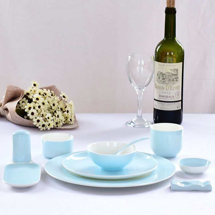 Blue Porcelain Table Setting