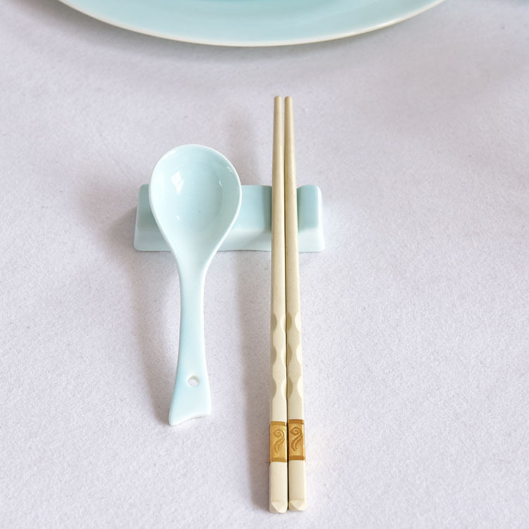 Blue Porcelain Table Setting