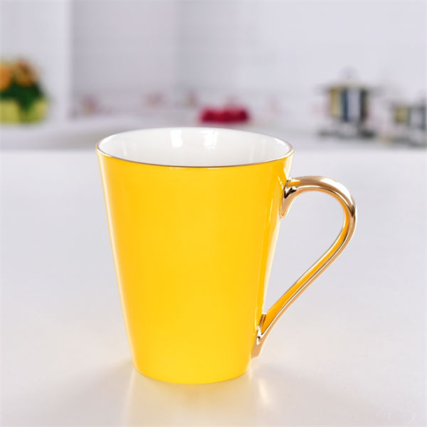 Color Glazed Bone China Mug 2