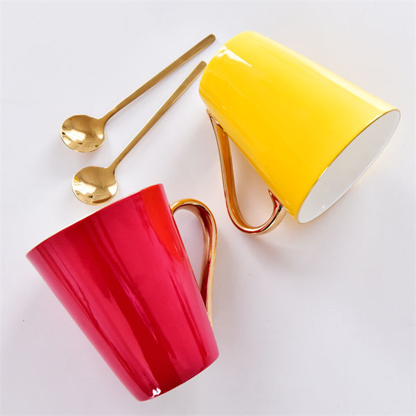 Color Glazed Bone China Mug 2
