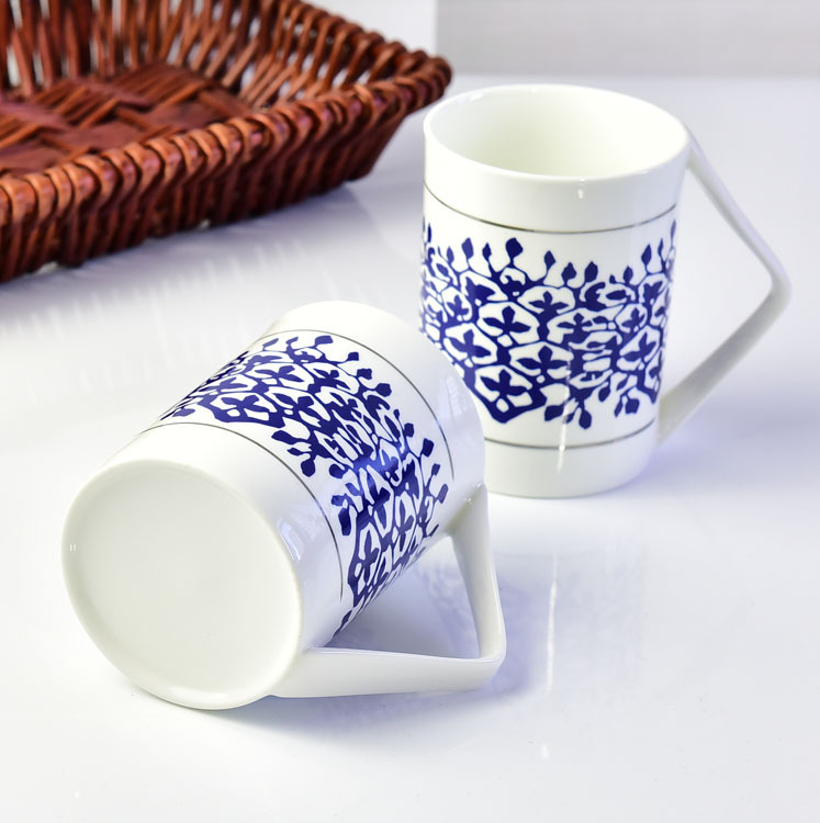Creative Corner Handle Blue and White Porcelain Cup