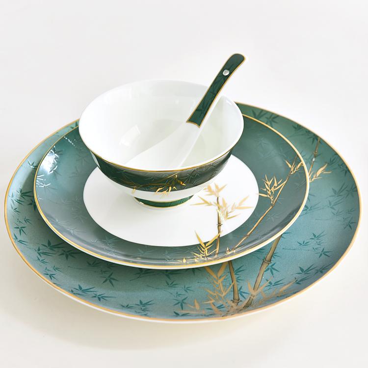 Customizable 46-piece Golden Bamboo Porcelain Dinnerware