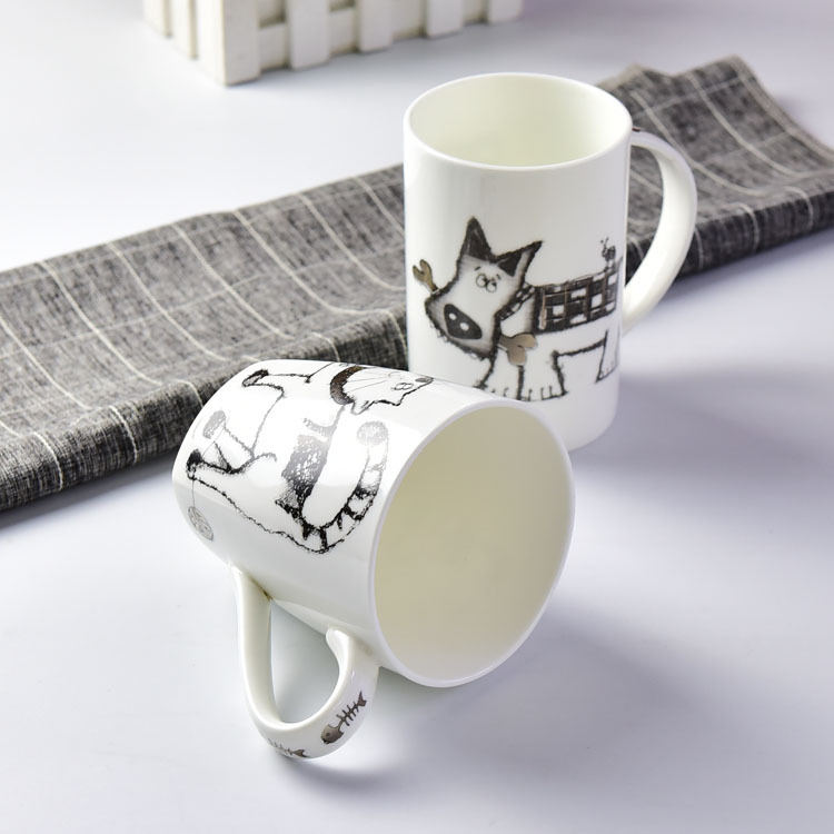 Customizable Cartoon Couple’s Porcelain Cup