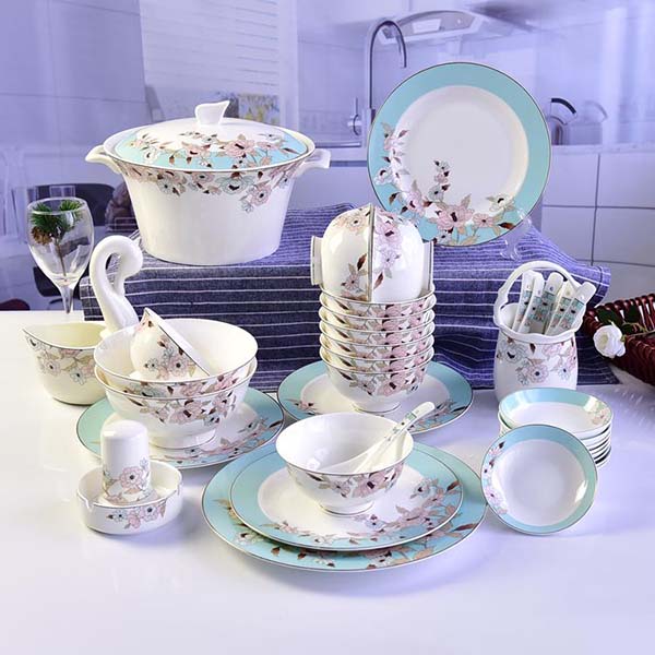 Delicate and Elegant Fragrance Porcelain Dinnerware