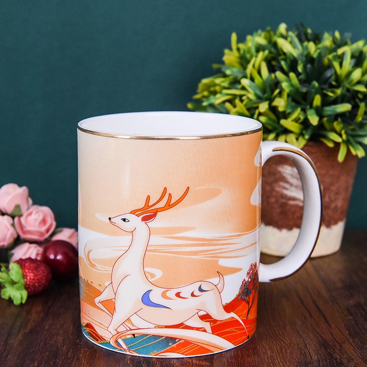 Dream Pursuing Deer Porcelain Cup