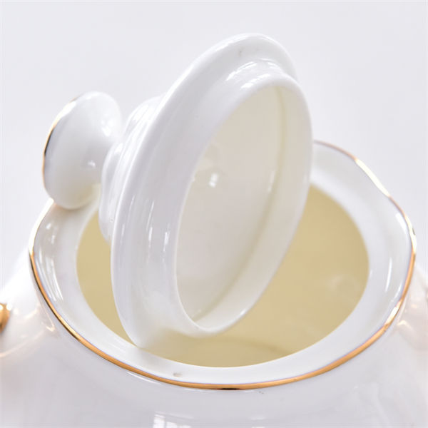 English Style Bone China Coffee Set 2