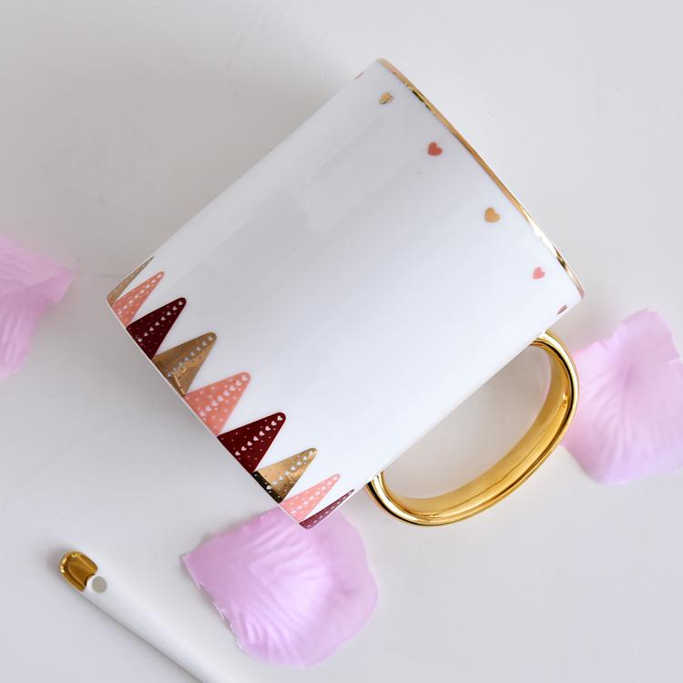 Golden Handle Geometry Straight Porcelain Cup