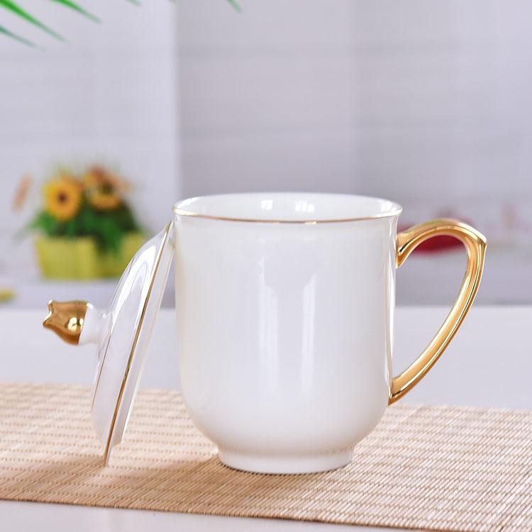 Golden Rimmed Bud Porcelain Covered Cup