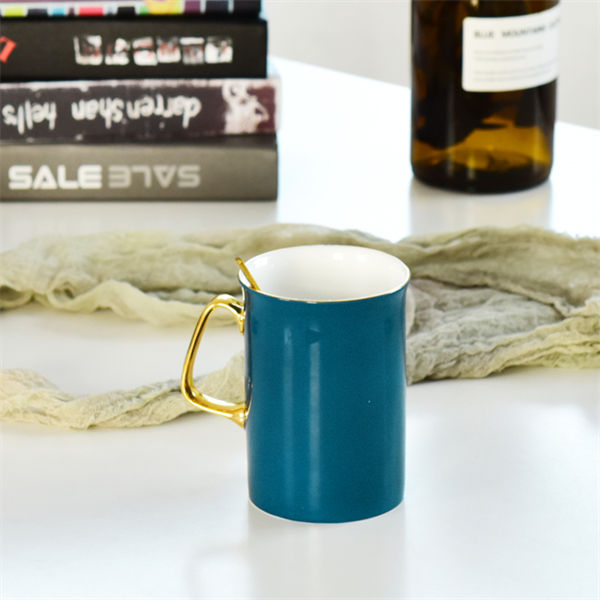 Jibang Bone China Mug