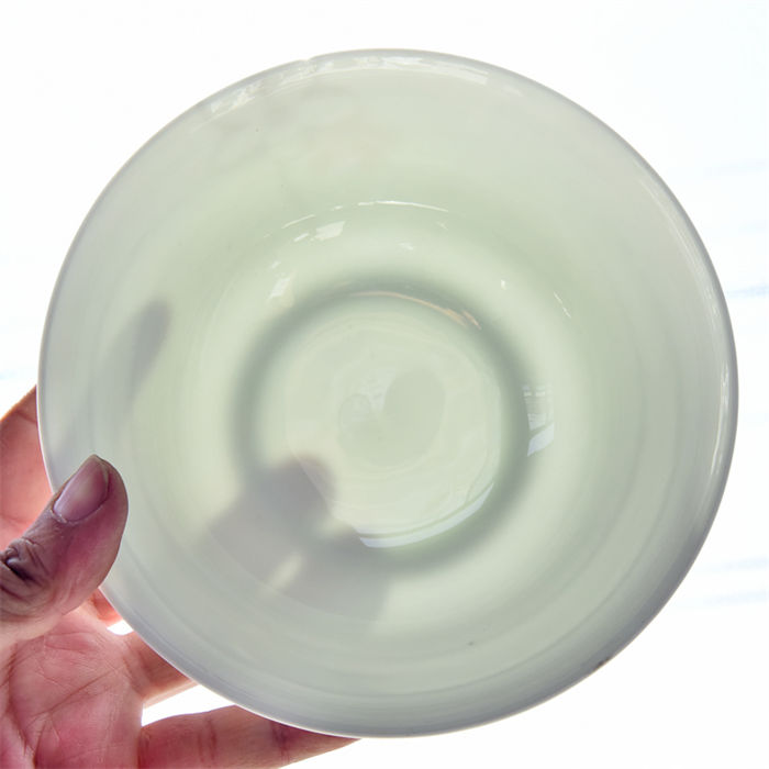 Pink Dai Bone China Golden Bell-shaped Bowl