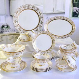 Relief Golden Porcelain Dinnerware Present Suit