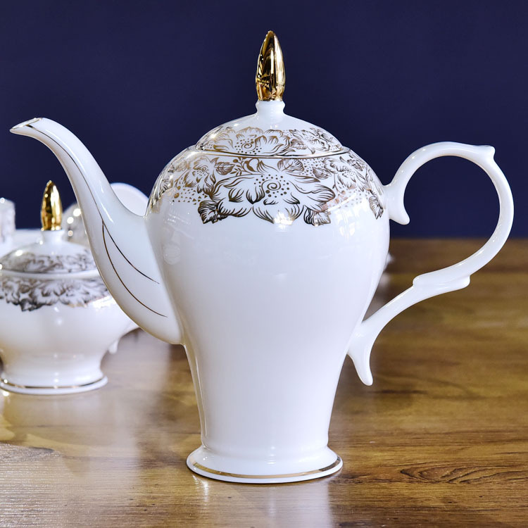 Wholesale Customizable 15-piece Lady Bone China Coffee Set