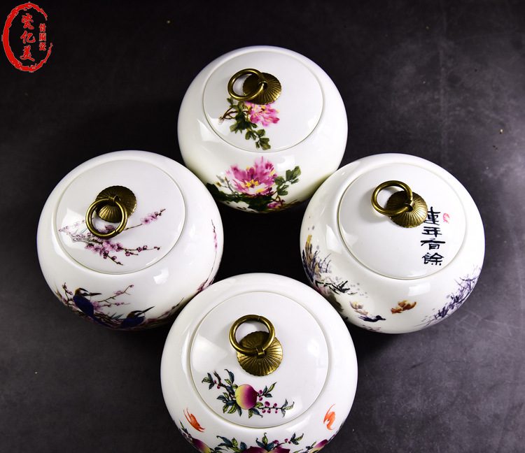High Capacity Ball-shaped Porcelain Tea Caddy