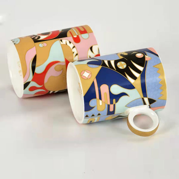 Good Fortune Porcelain Dual Porcelain Present Cups