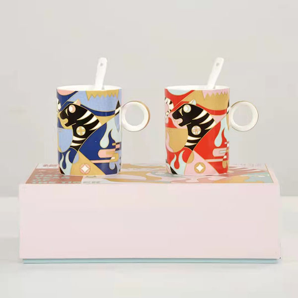 Good Fortune Porcelain Dual Porcelain Present Cups