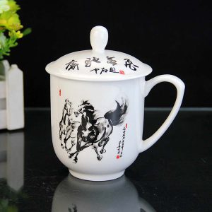 Porcelain Covered Tea Cup Creative Bone China Golden Rimmed Meeting Cup