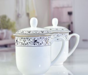 Porcelain Tea Covered Cup Office Meeting Hotel Bone China Mug Cup