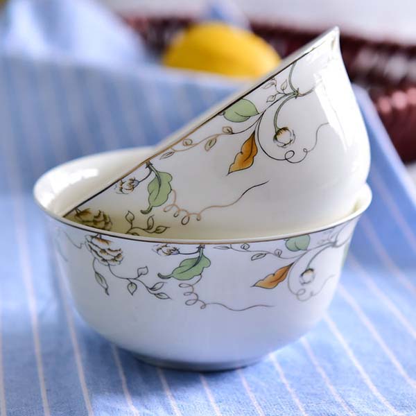 Customizable 4.5 Inch Porcelain Home Use Rice Bowl