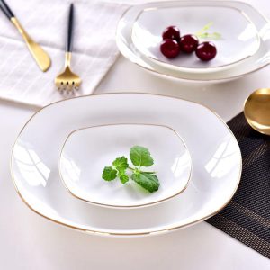 Golden Rimmed Porcelain Square Customizable Porcelain Dinnerware