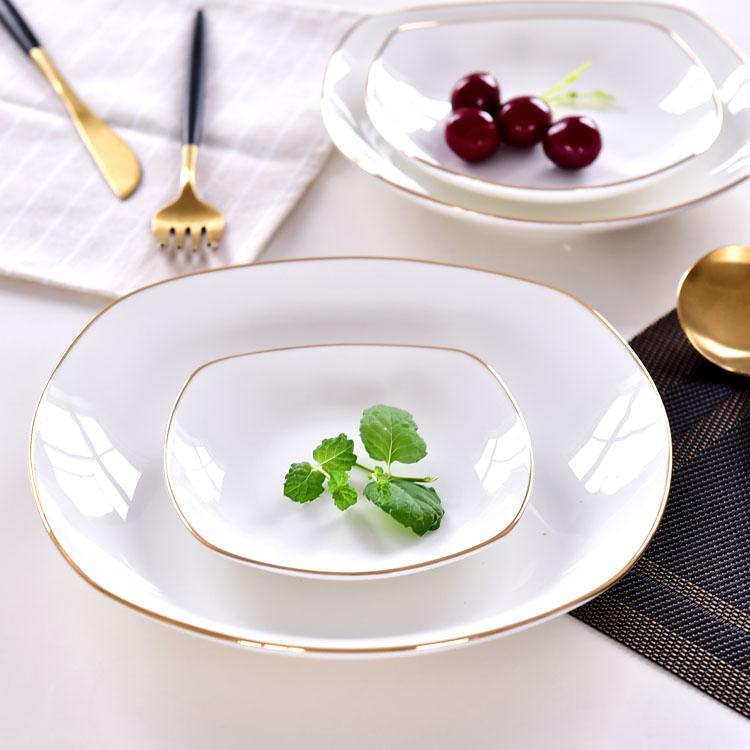Golden Rimmed Porcelain Square Customizable Porcelain Dinnerware