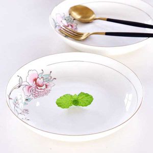 Romantic and Fragrance 8 Inch Porcelain Meal Plate