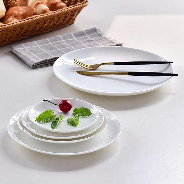 White Moonlight Porcelain Plate