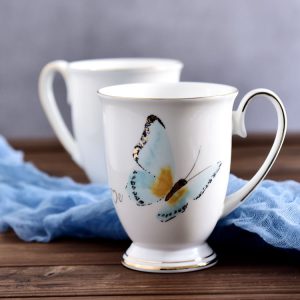 What Are the Key Features and Benefits of Porcelain Mugs?