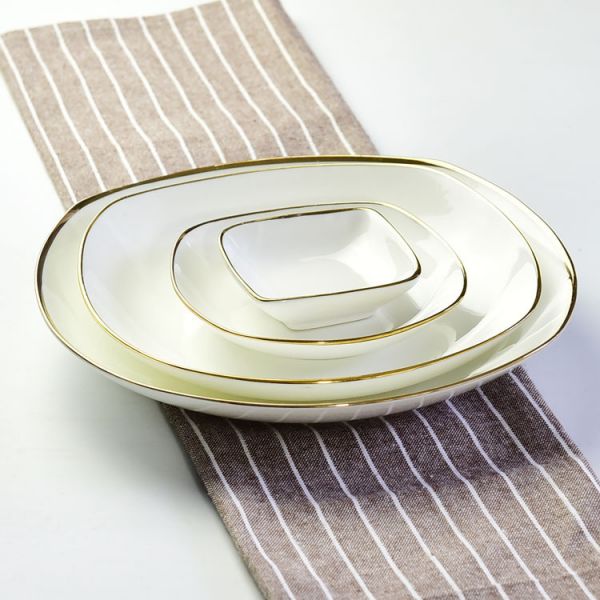 The Differences Between Overglaze, Underglaze, and In-glaze Porcelain Tableware
