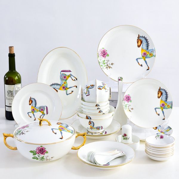 Potential Hazards of Porcelain Tableware & Prevention: A Safety Guide