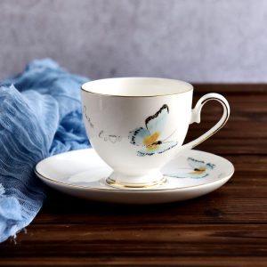 How to Choose a Ceramic Coffee Cup: Material, Craft, Occasion & Brand Insights
