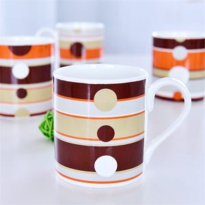 Can You Put Boiling Water in a Porcelain Mug? Safety Guide