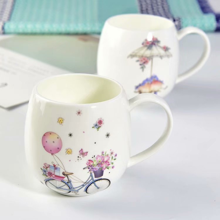 How to Clean Porcelain Mugs Correctly: Expert Washing Tips